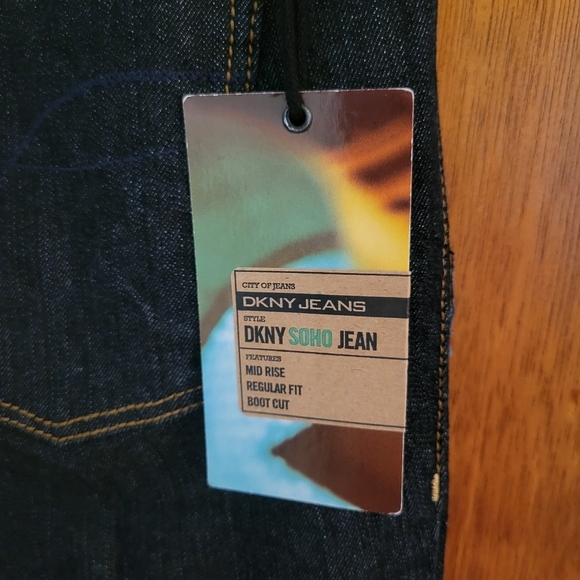 DKNY Soho Bootcut Jeans 12 Long NWT | Dark Wash Winter Workwear Denim - Picture 4 of 6